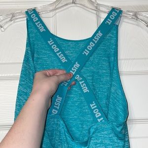NIKE Large Just Do It tank